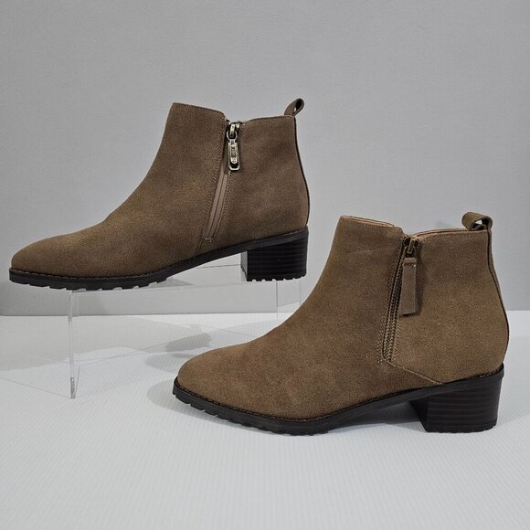 Blondo Samara Ankle Bootie Womens 9.5 Dark Taupe Brown Suede Waterproof Fall NEW - Picture 2 of 12